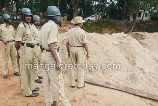 sand mining at Pavoor 1